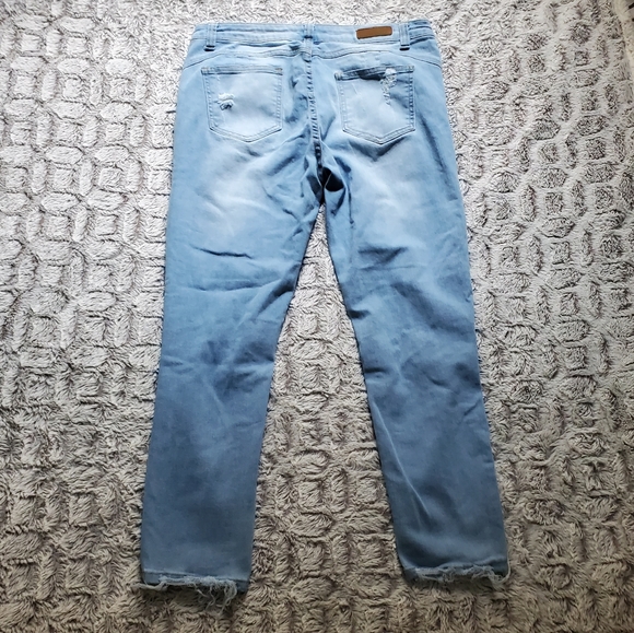 GOGO STAR Distressed Jeans Size 11 - Picture 3 of 8